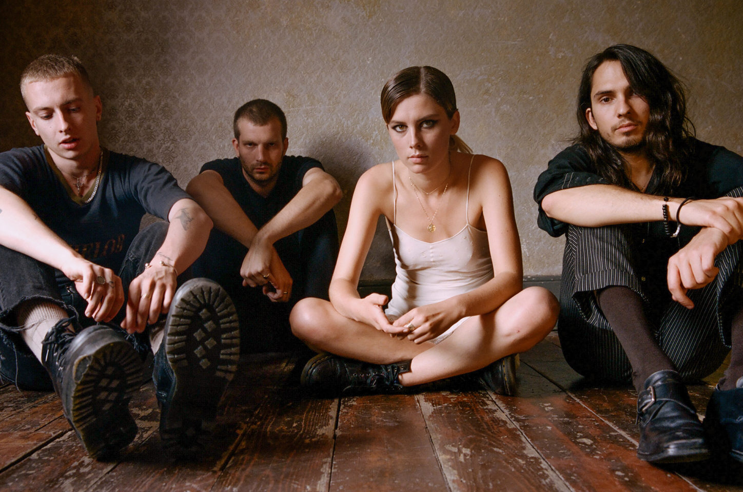 Wolf Alice Tease Return With ‘The Last Man On Earth’